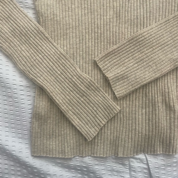 Urban Outfitters Long Sleeve Oatmeal Shirt - Picture 3 of 5